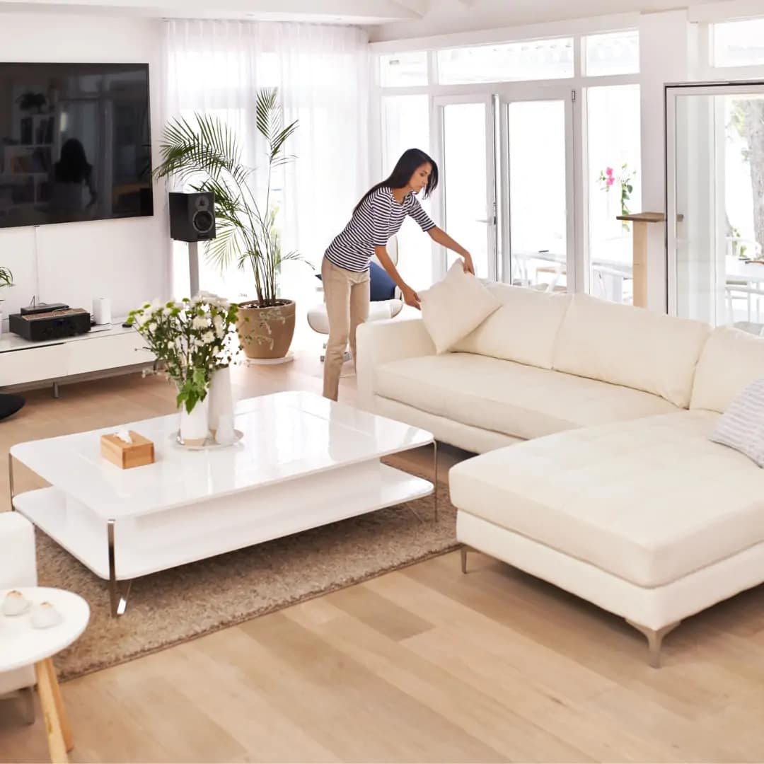 Professional house cleaning team in Sacramento California